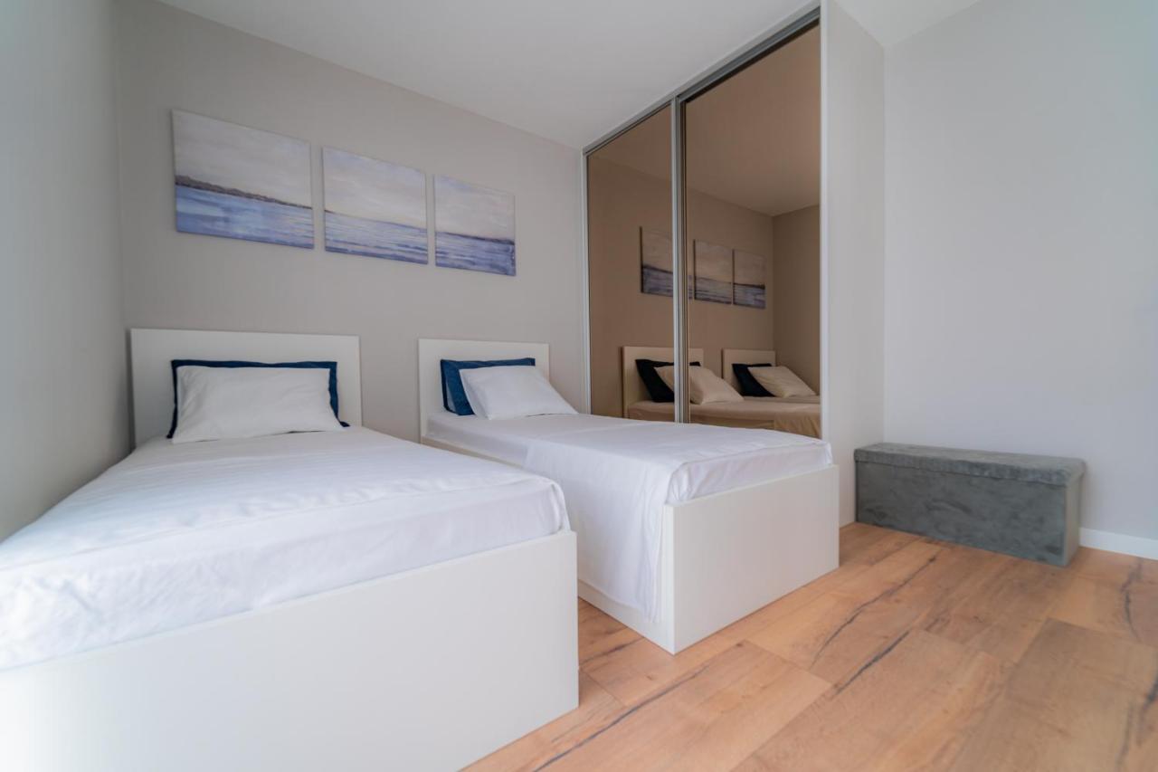 Luxury Apartment Laluna Kamen Bagian luar foto